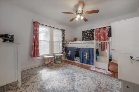 207 W Hiawatha Street Tampa FL 33604