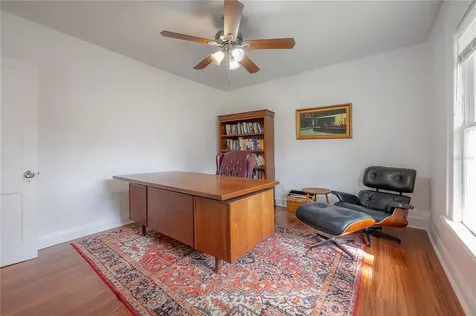 207 W Hiawatha Street Tampa FL 33604