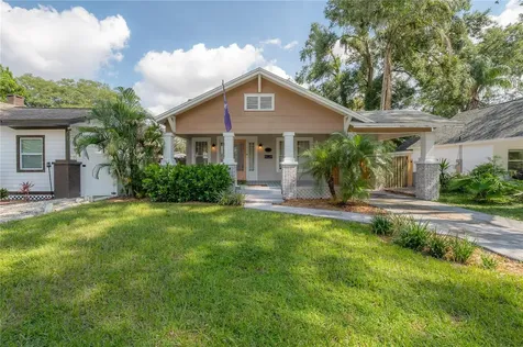 207 W Hiawatha Street Tampa FL 33604