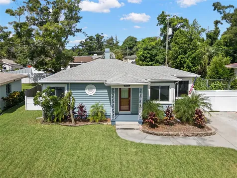 201 39th Street S St Petersburg FL 33711