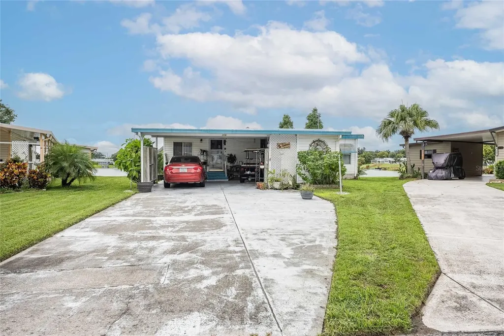 2055 S Floral Avenue Bartow FL 33830