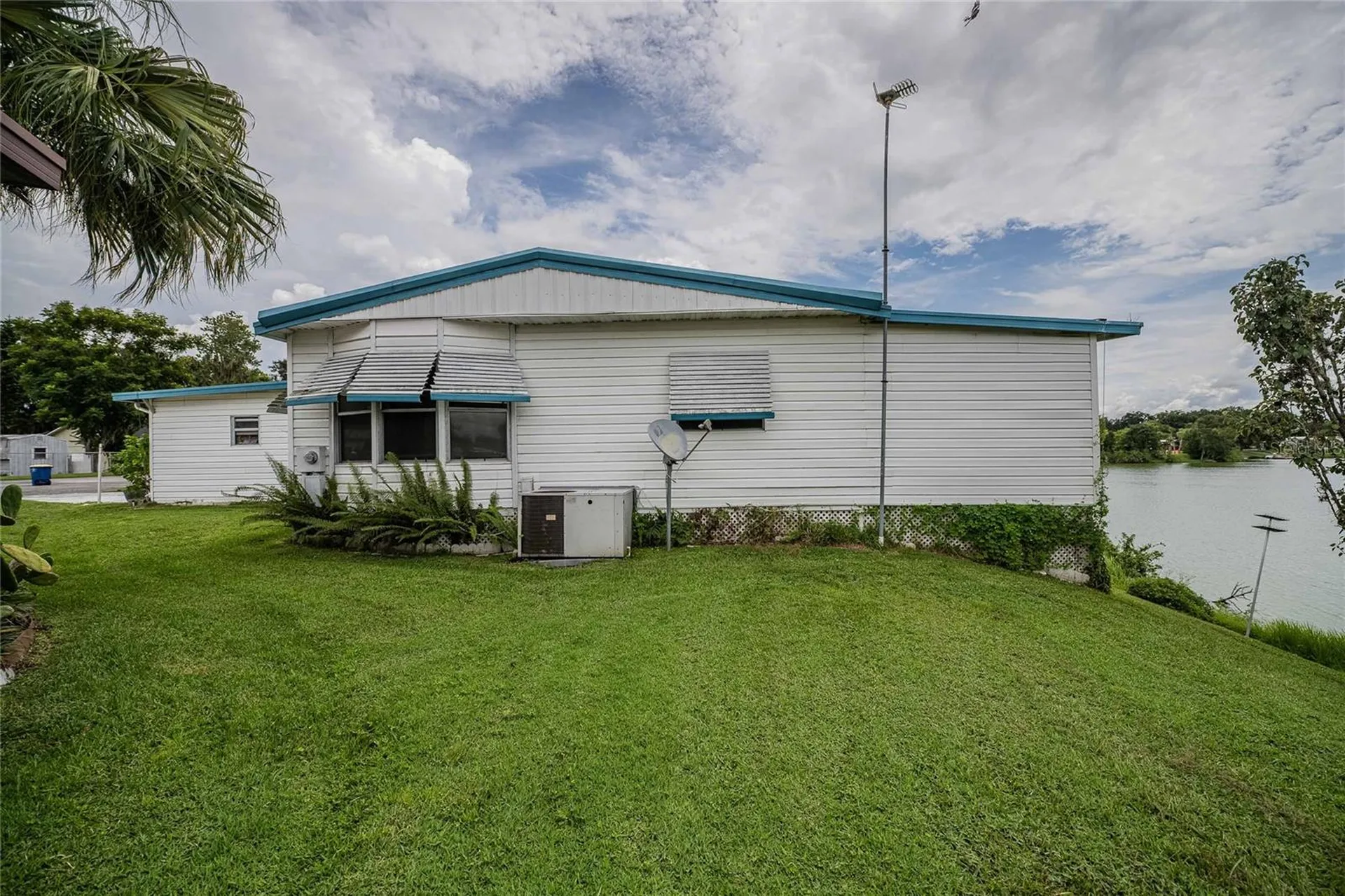 2055 S Floral Avenue Bartow FL 33830