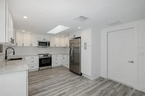 8201 Channel Drive Port Richey FL 34668