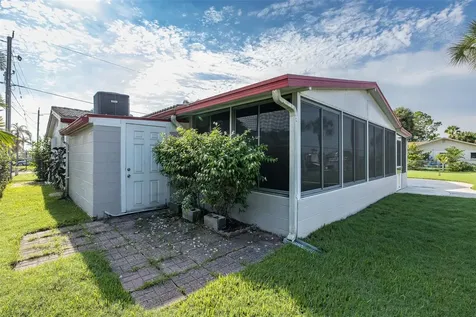 8201 Channel Drive Port Richey FL 34668