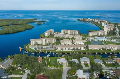 8201 Channel Drive Port Richey FL 34668