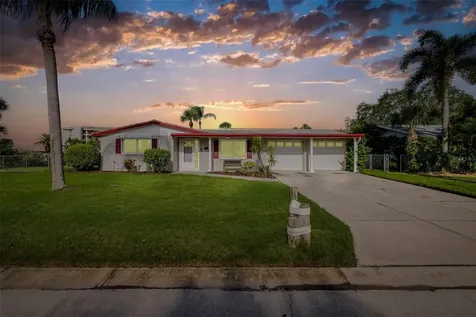 8201 Channel Drive Port Richey FL 34668