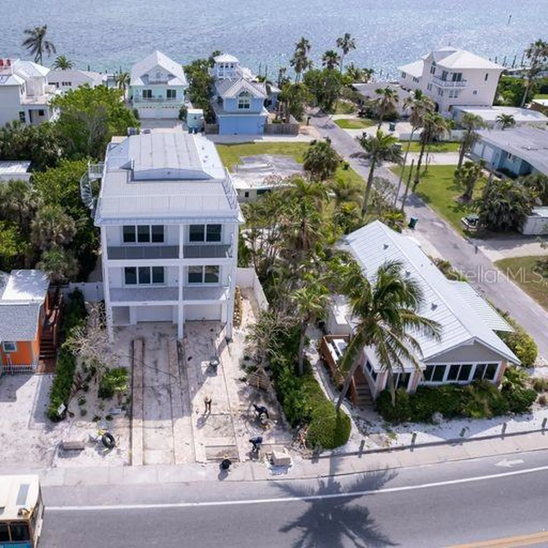 106 S 11th Bradenton Beach FL 34217
