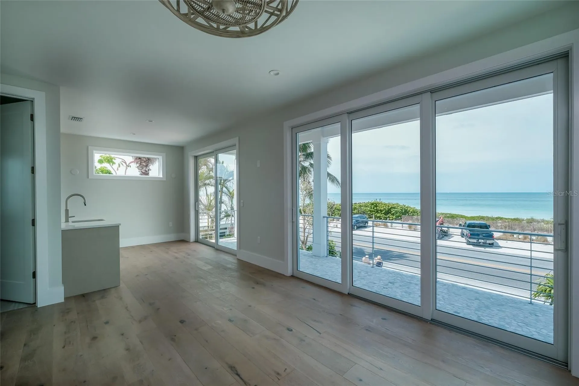 106 S 11th Bradenton Beach FL 34217