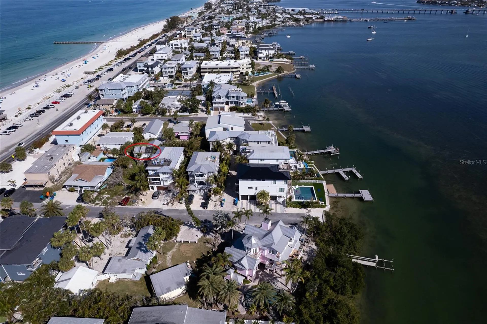 106 S 11th Bradenton Beach FL 34217