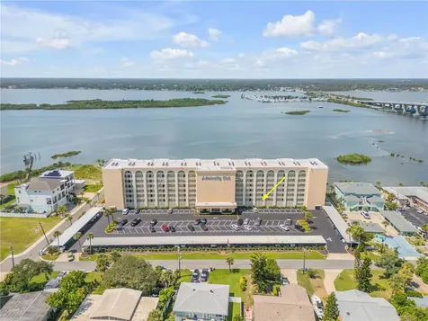 3606 S Peninsula Drive Port Orange FL 32127