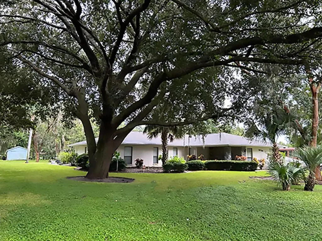 18550 Lake Emma Drive Groveland FL 34736