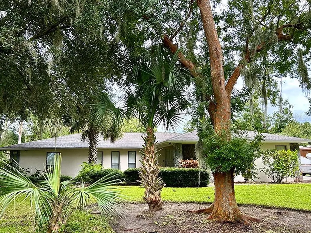 18550 Lake Emma Drive Groveland FL 34736