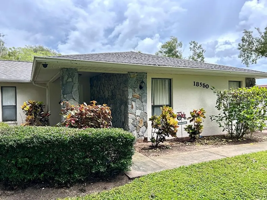 18550 Lake Emma Drive Groveland FL 34736