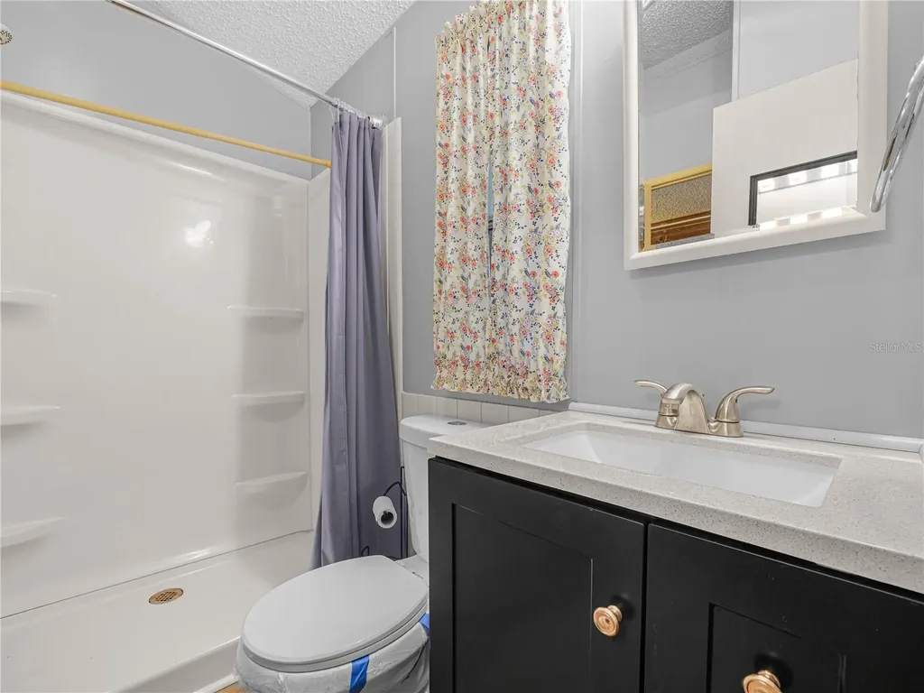 21 Saddlebag Trail S Lake Wales FL 33898