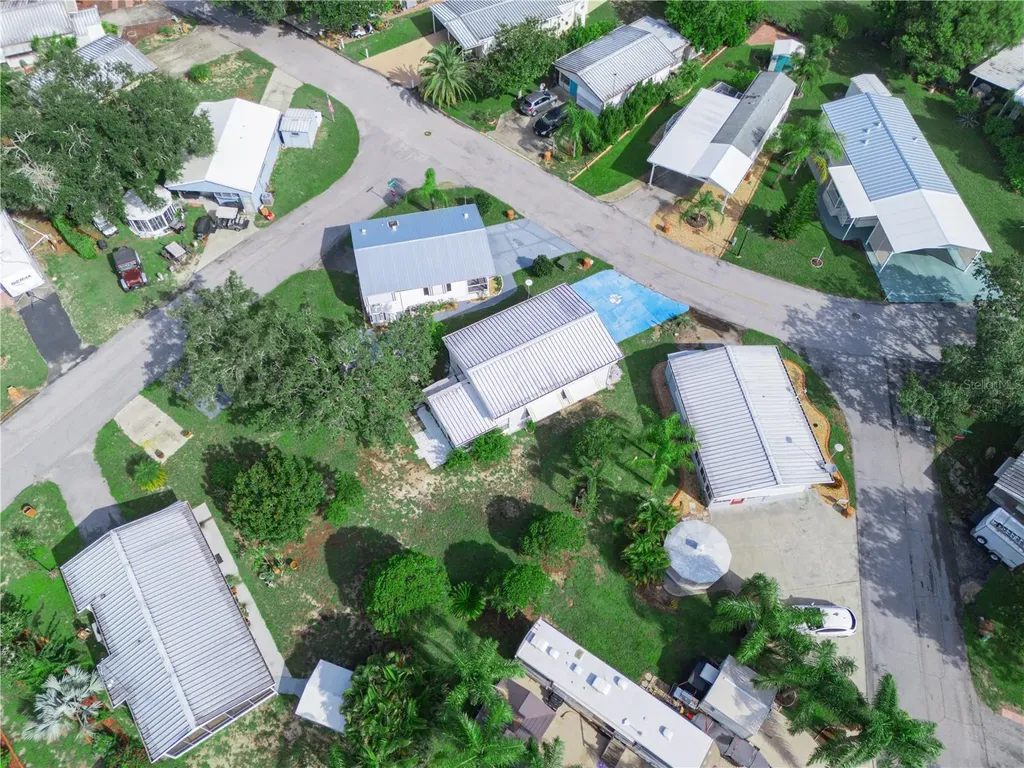 21 Saddlebag Trail S Lake Wales FL 33898