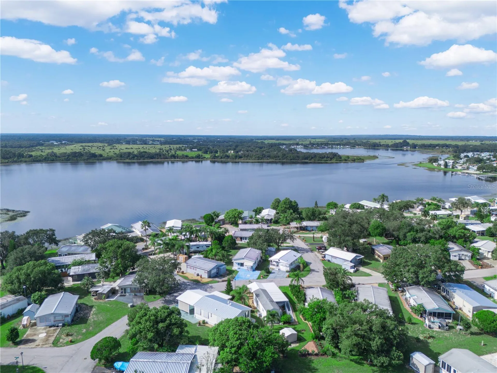 21 Saddlebag Trail S Lake Wales FL 33898