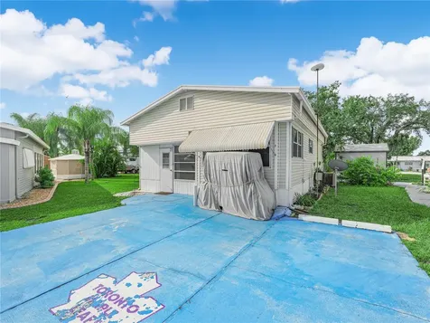 21 Saddlebag Trail S Lake Wales FL 33898