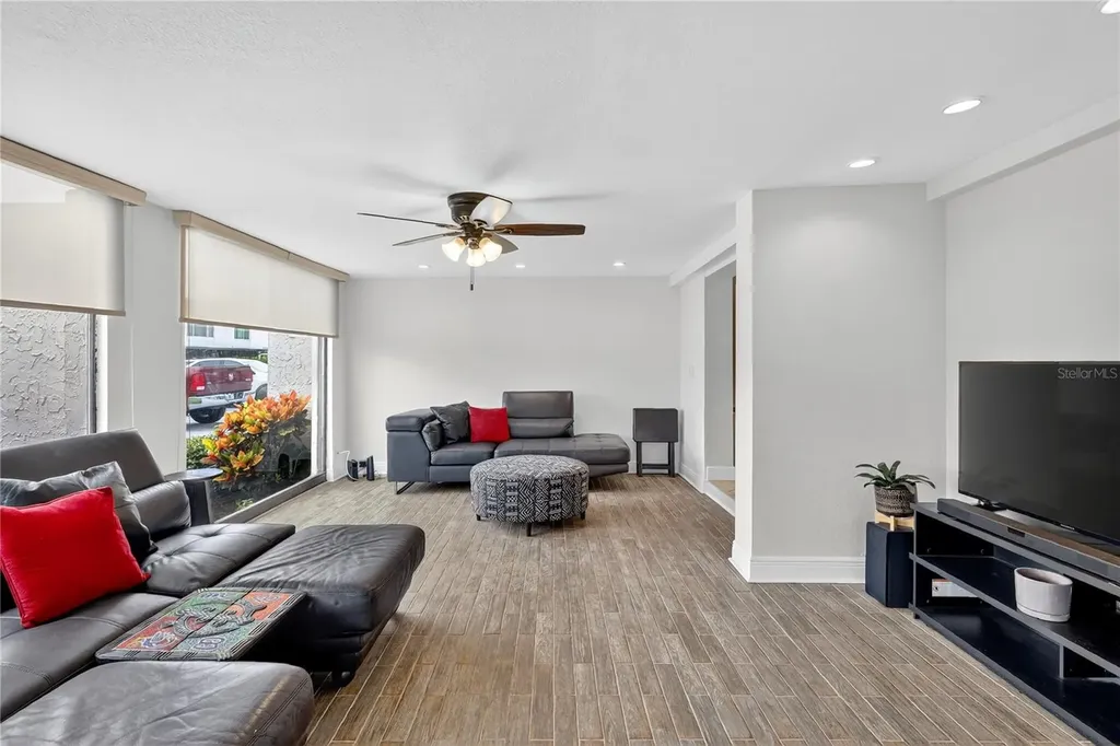 4201 Fogcutter Court Tampa FL 33615