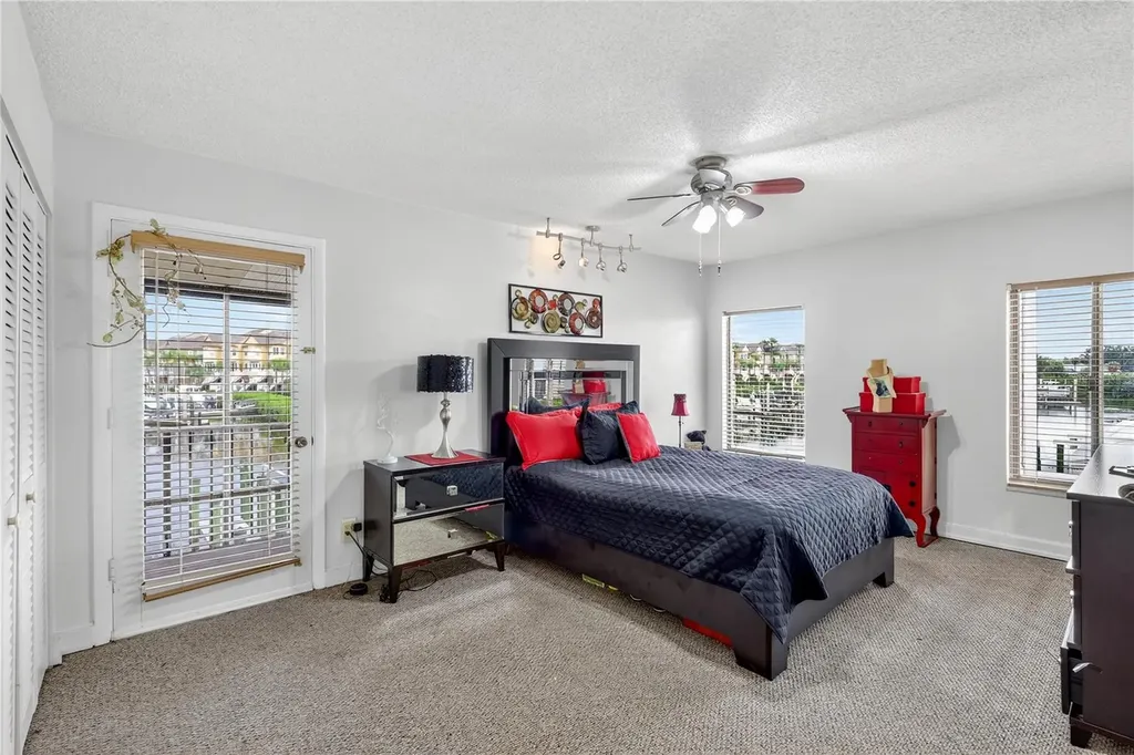 4201 Fogcutter Court Tampa FL 33615