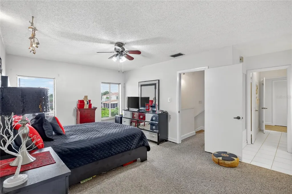 4201 Fogcutter Court Tampa FL 33615