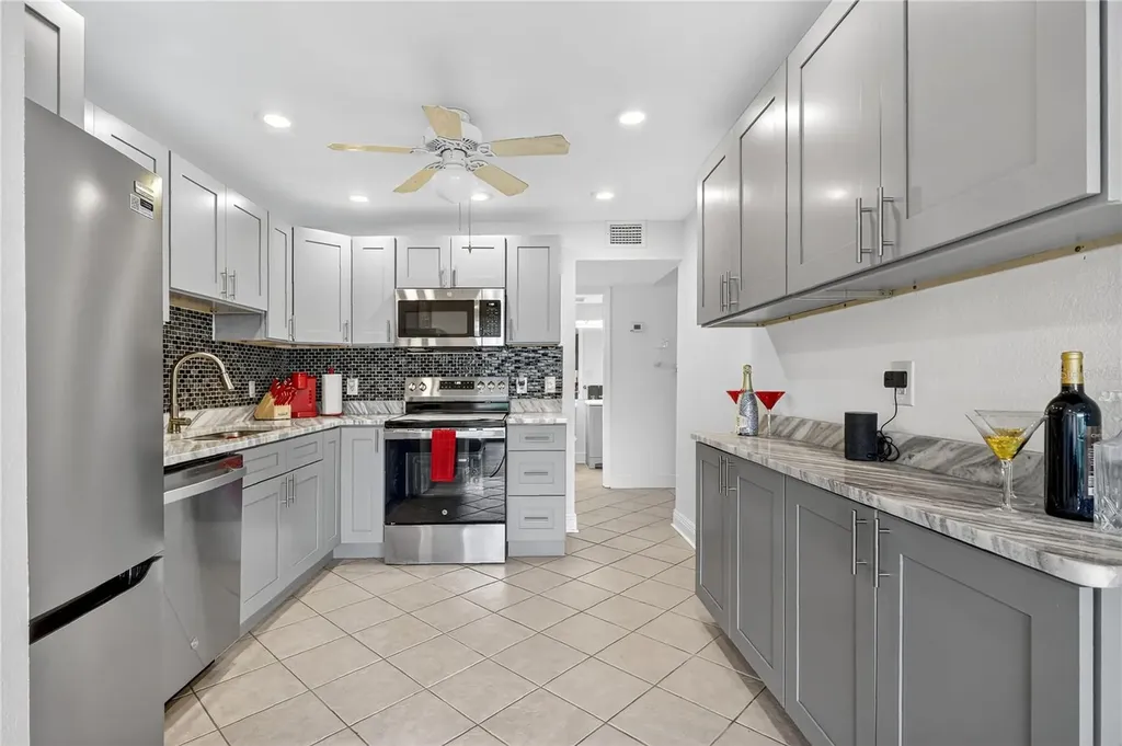 4201 Fogcutter Court Tampa FL 33615