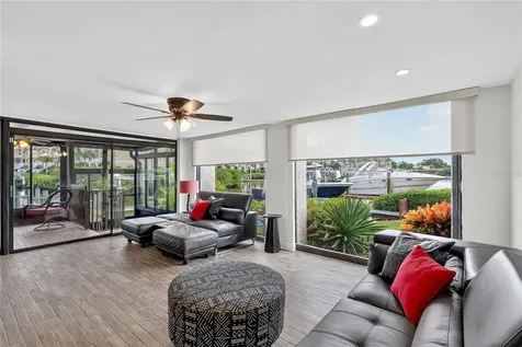 4201 Fogcutter Court Tampa FL 33615