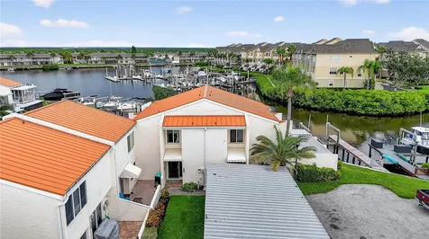 4201 Fogcutter Court Tampa FL 33615