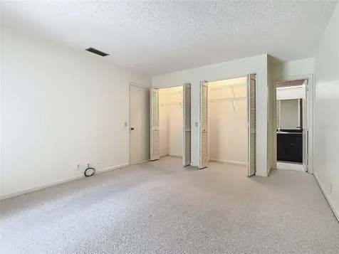 1012 Medinah Dr SE Winter Haven FL 33884
