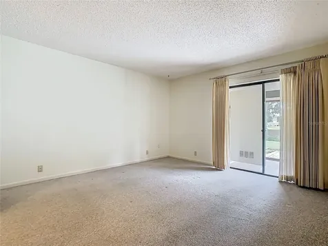 1012 Medinah Dr SE Winter Haven FL 33884
