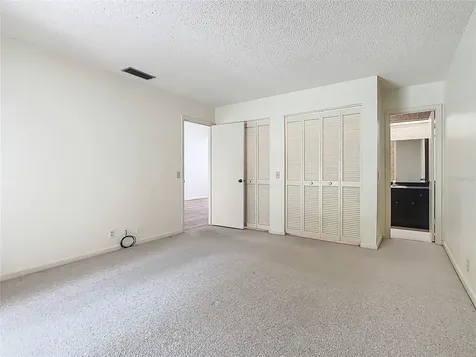 1012 Medinah Dr SE Winter Haven FL 33884