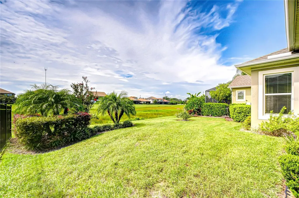 13937 Swallow Hill Drive Lithia FL 33547