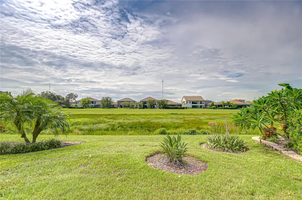 13937 Swallow Hill Drive Lithia FL 33547