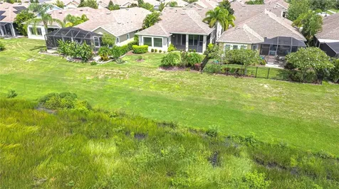 13937 Swallow Hill Drive Lithia FL 33547
