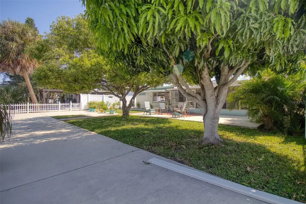 13625 Maria Drive Hudson FL 34667