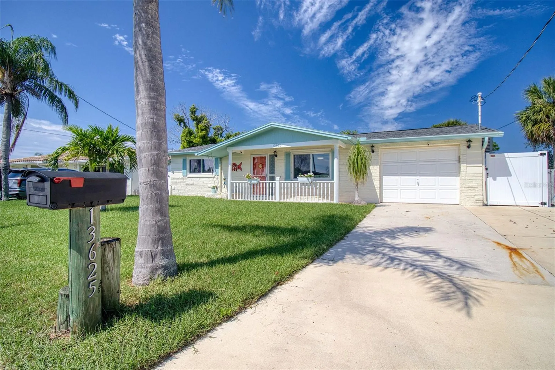 13625 Maria Drive Hudson FL 34667