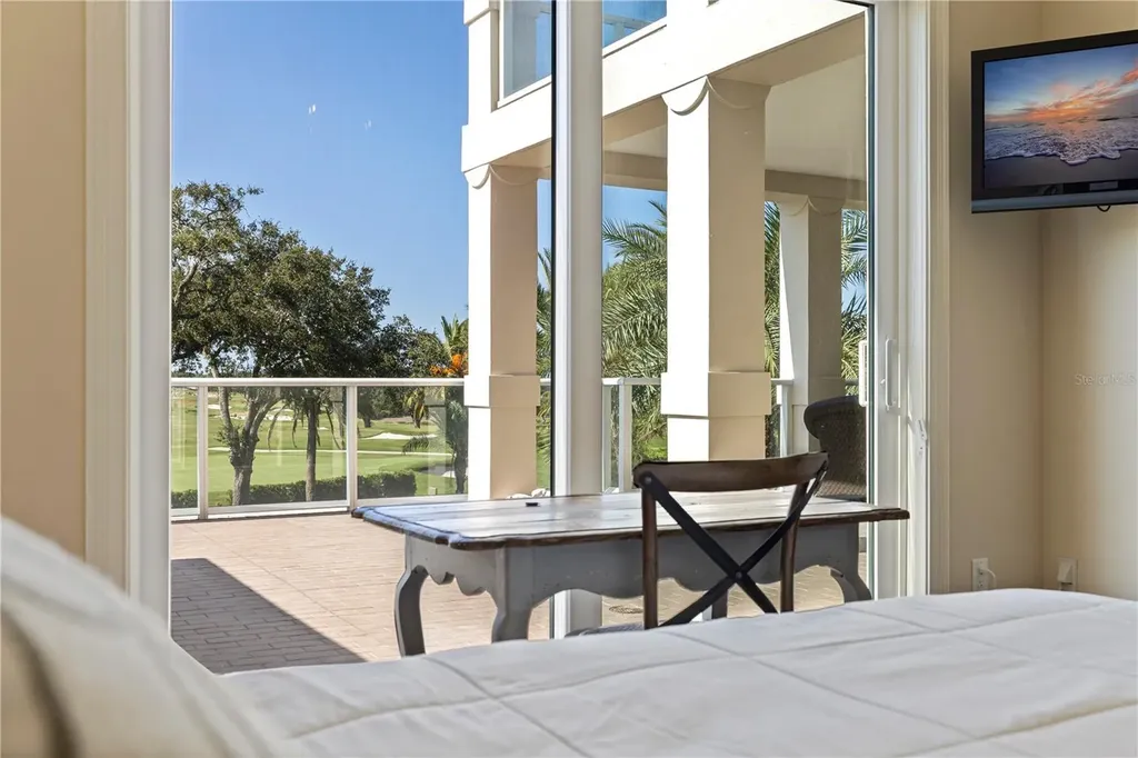 85 Belleview Boulevard Belleair FL 33756