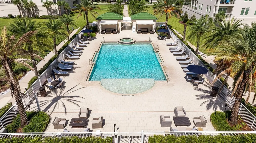 85 Belleview Boulevard Belleair FL 33756