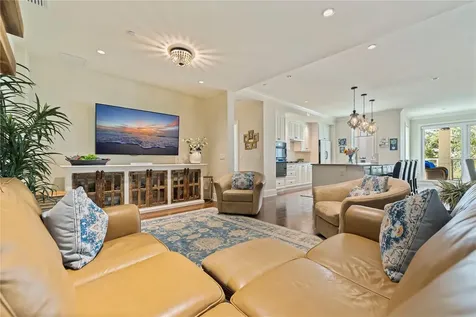 85 Belleview Boulevard Belleair FL 33756