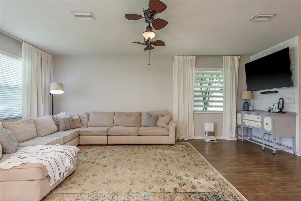 7615 Windchase Way Wesley Chapel FL 33545
