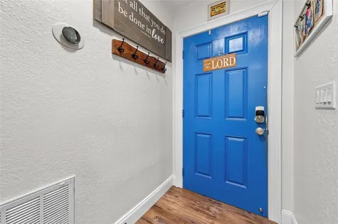 1041 SW General Patton Terrace Port St Lucie FL 34953