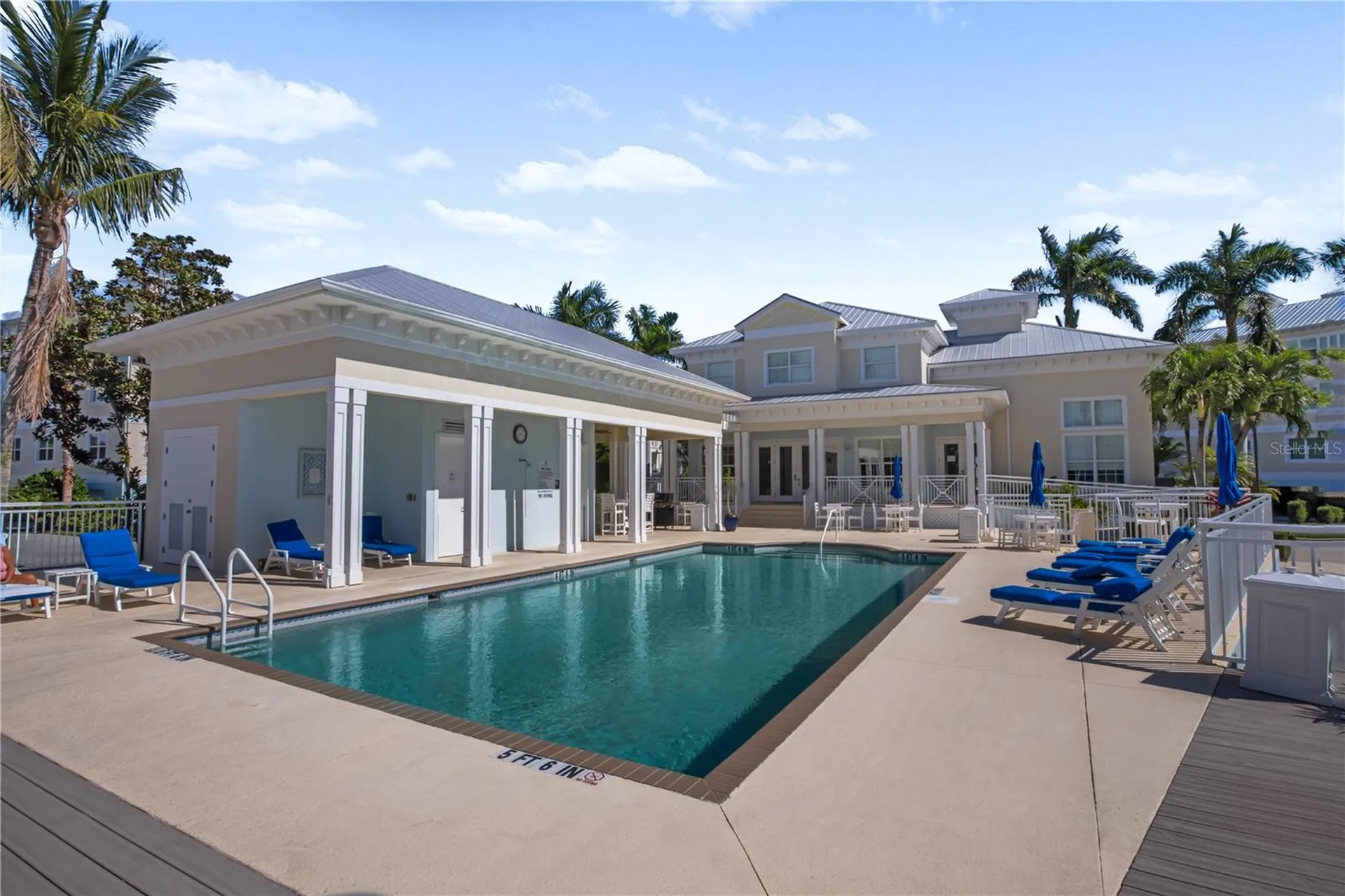 7611 34th Ave W Bradenton FL 34209