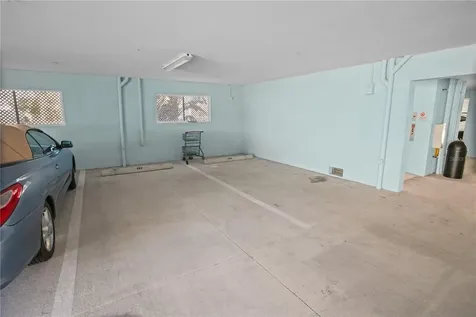 7611 34th Avenue W Bradenton FL 34209