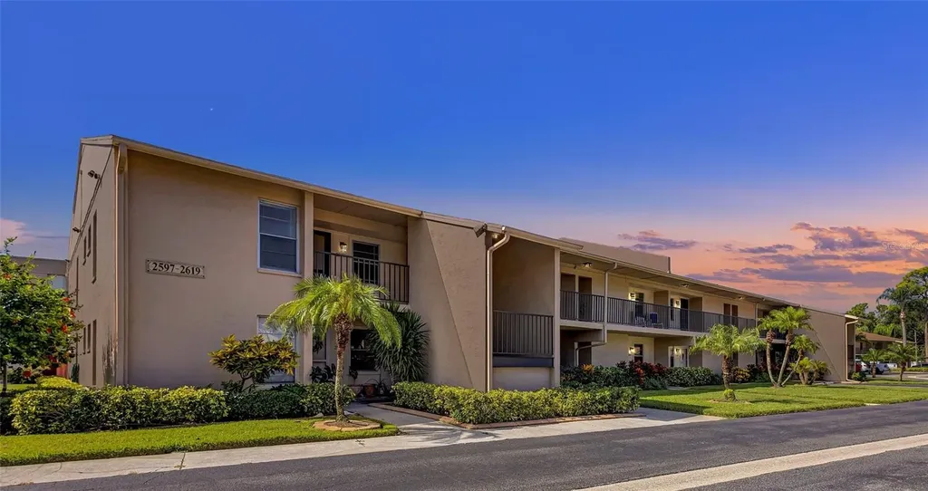 2607 Woodgate Lane Sarasota FL 34231