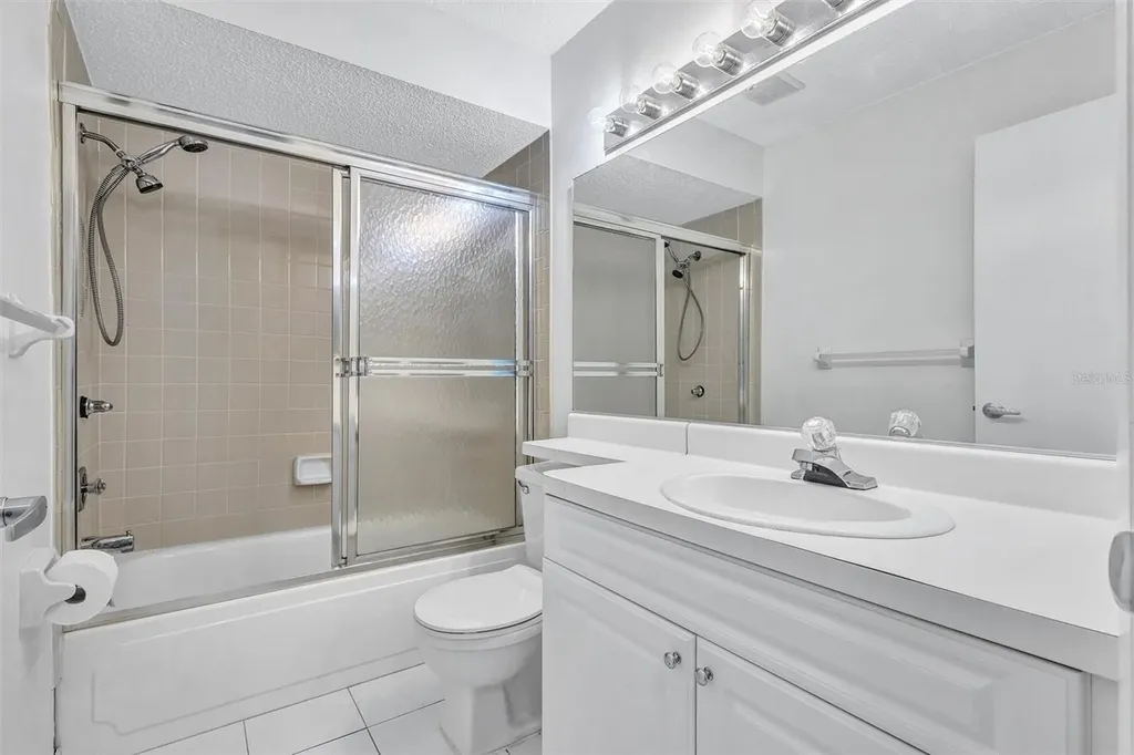 2607 Woodgate Lane Sarasota FL 34231