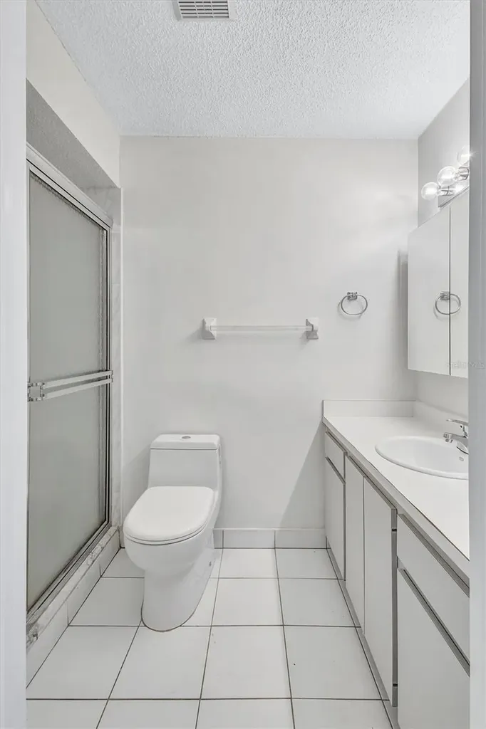 2607 Woodgate Lane Sarasota FL 34231