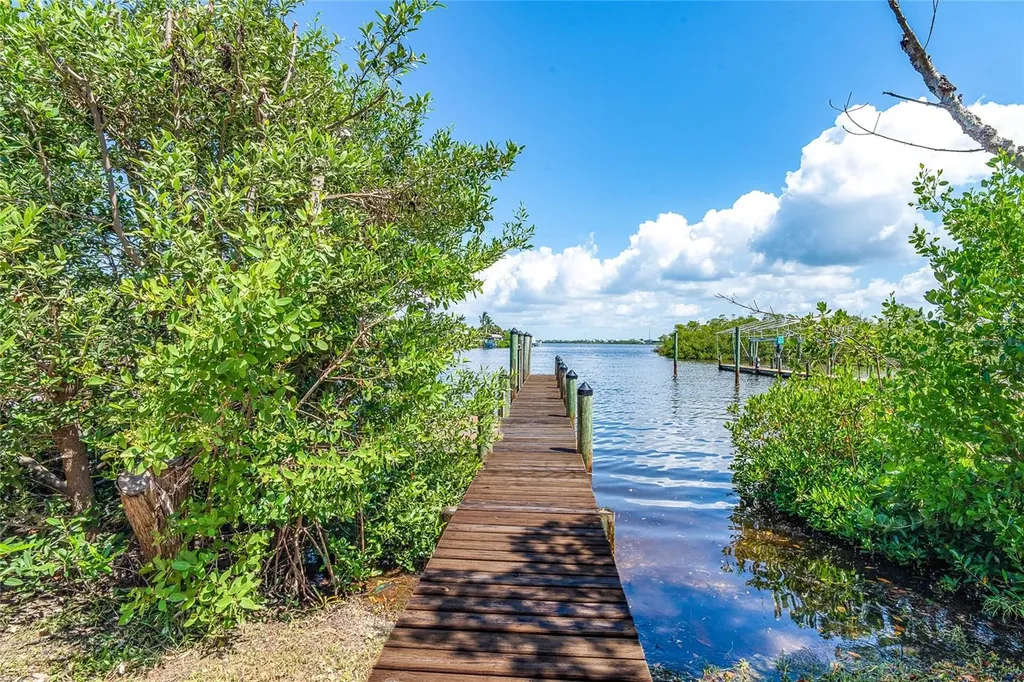 20 N Gulf Boulevard Placida FL 33946