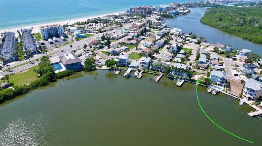 415 180th Avenue E Redington Shores FL 33708