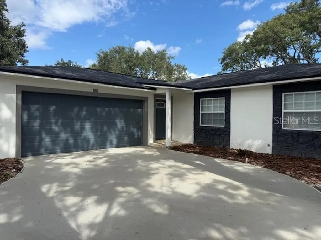 2539 Christine Drive Kissimmee FL 34744