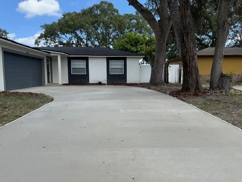 2539 Christine Drive Kissimmee FL 34744