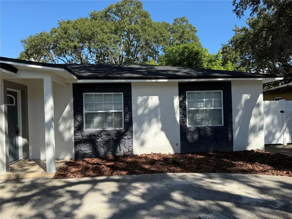 2539 Christine Drive Kissimmee FL 34744